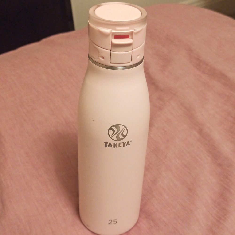 Takeya 25oz insulated stainless steel travel mug